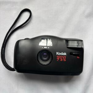 Kodak Star 735 Focus Free 35mm Point & Shoot Camera C832 For parts & film only